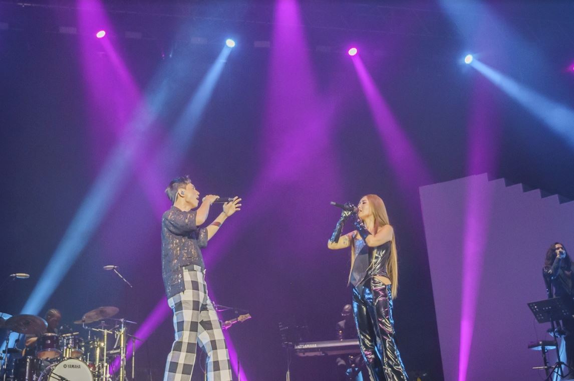 天生歌姬A-Lin「A-LINK with PASSENGERS」演唱会新加坡开唱真相经过持续报道